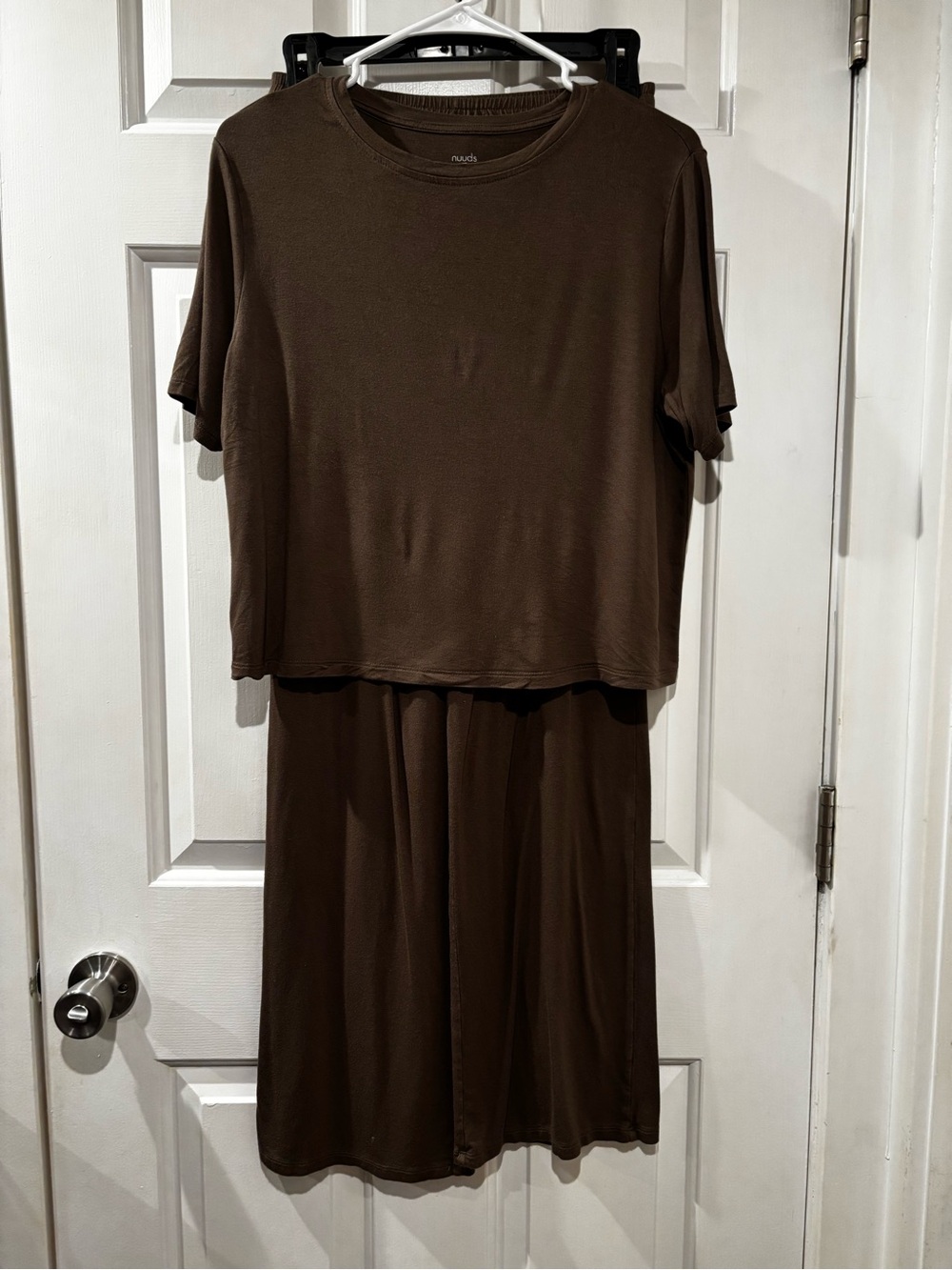 nuuds Mocha Relaxed Two-Piece Sleep Set